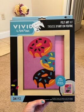 Vivid Felt Art Kit by Trea Reese - Pink Donut Design